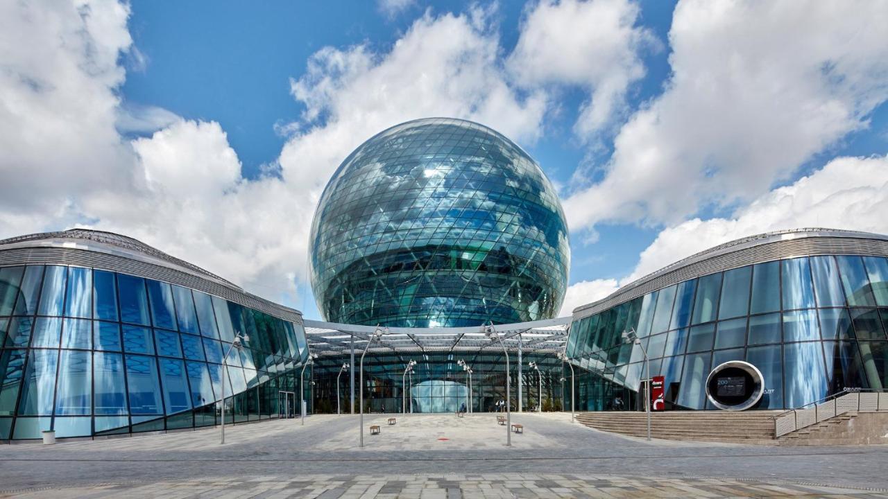 Экспо Бульвар 5 Астана Экстерьер фото